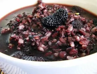驗光師良心推薦的對抗眼睛疲勞四大食譜