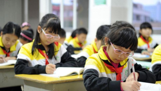 驗(yàn)光技師分享：糖尿病竟然是近視元兇一直 15歲女孩3個(gè)月視力猛降350度