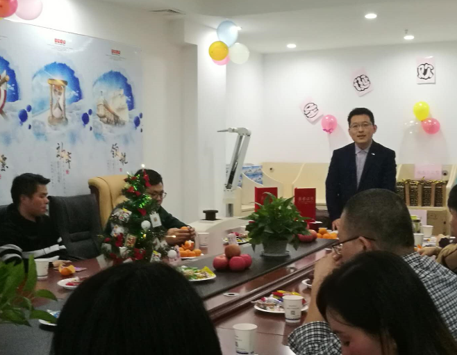 視普泰眼鏡培訓“圣誕歡樂趴”活動圓滿結束?。?！