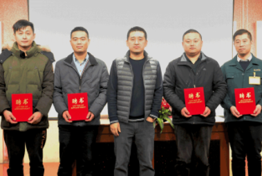 萬新光學(xué)攜手浙江大學(xué)，共同成立膜層優(yōu)化委員會(huì)