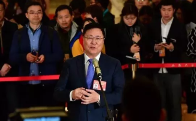 視光變革者寶島眼鏡CEO王智民：AI是慢性病、近視防控救星