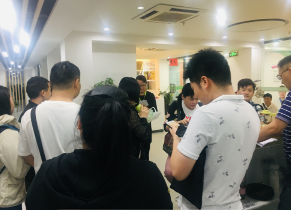深圳視普泰第六屆驗(yàn)光定配培訓(xùn)班順利畢業(yè)