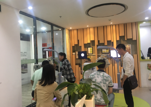 深圳視普泰第六屆驗(yàn)光定配培訓(xùn)班順利畢業(yè)
