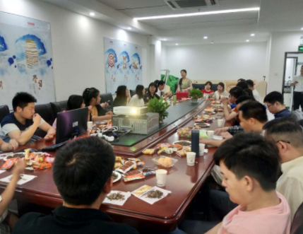 深圳視普泰第六屆驗(yàn)光定配培訓(xùn)班順利畢業(yè)