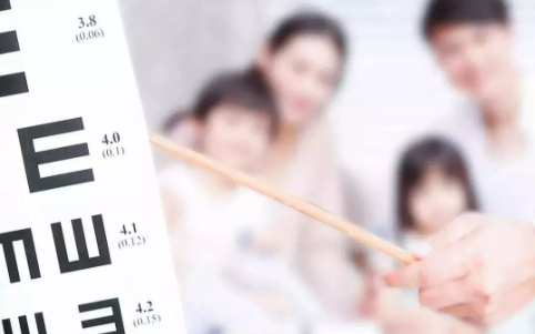 “治愈近視”變“摘掉眼鏡” ：視力矯正虛假宣傳更換“外衣”