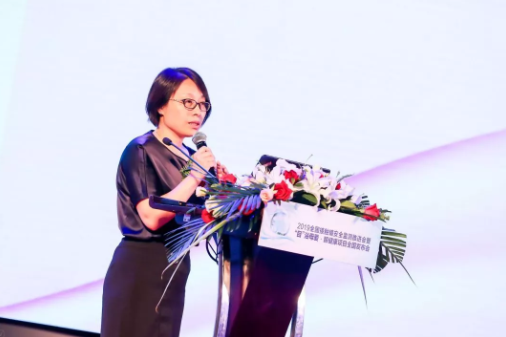 2019角膜接觸鏡安全監(jiān)控會(huì)議在沈陽舉行，“目”浴母愛·眼健康項(xiàng)目同期啟動(dòng)