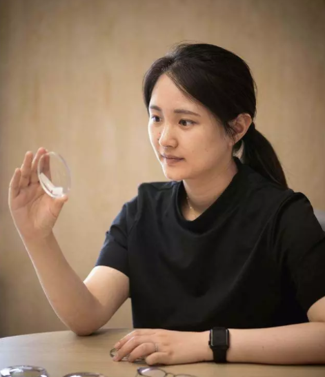 三聯(lián)生活周刊：招工難，成本高，又被美國加稅，丹陽鏡片為何不搬走？