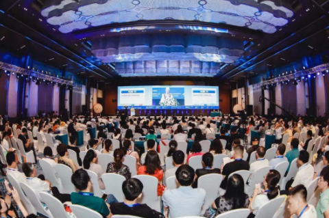 5000人共襄盛會(huì)：2019視覺健康創(chuàng)新發(fā)展國際論壇今天青島開幕
