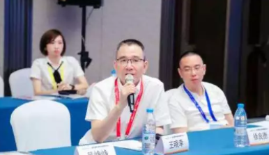 中國衛(wèi)生信息與健康醫(yī)療大數(shù)據(jù)學(xué)會(huì)眼視光標(biāo)委會(huì)眼視光專委會(huì)近視學(xué)組成立