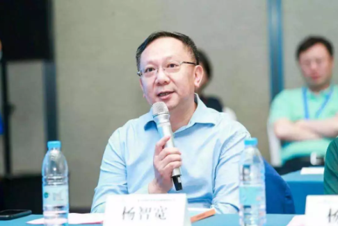 近視防控：國家戰(zhàn)略，全民行動——記VC2019專家媒體圓桌會