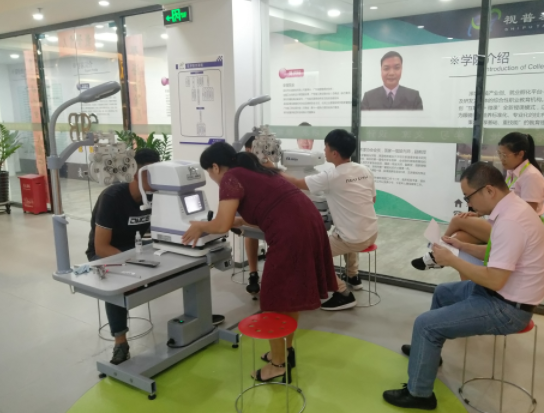 視普泰第八屆驗光定配考證培訓(xùn)技能精修班學(xué)員畢業(yè)啦?。?！
