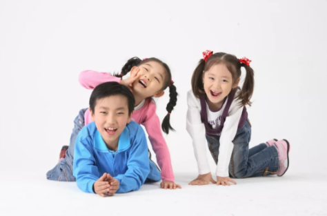 加州大學(xué)伯克利視光學(xué)院劉悅教授：阿托品能成為近視控制的倚天劍嗎？